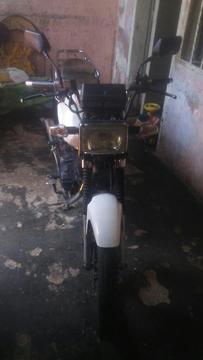 Vendo Moto