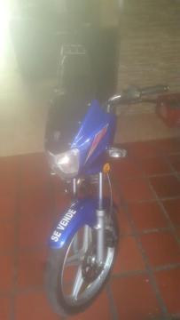 Vendo Moto Hj 150 Año 2012