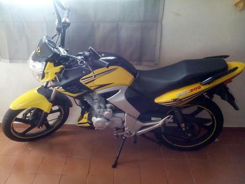 Bera Brz Año 2013 Prácticamente Nueva