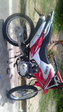 Vendo Moto Md 2013...casi Nueva