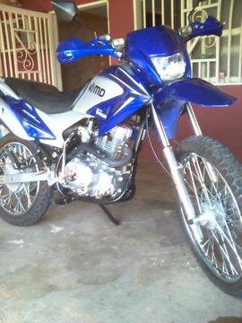 Moto Enduro Azul