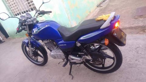 VENDO SUZUKI EN AL DIA!