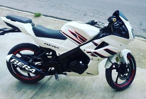 moto r1 . 2013