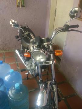 Vendo Moto Gn en Muy Buen Estado