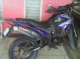 BERA DT 200cc RR