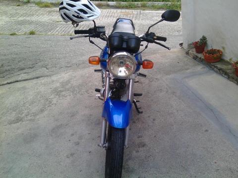 Vendo Moto Suzuki