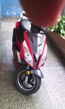 Vendo moto Bera