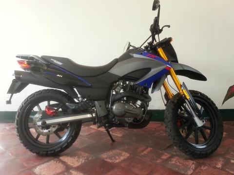 vendo moto empire tx año 2013