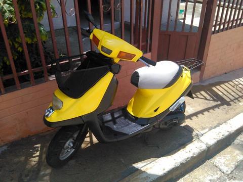 VENDO MOTO JOG POCHE YAMAHA