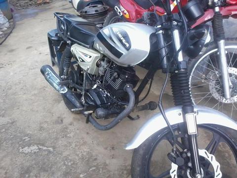 vendo moto bera socialista 2013