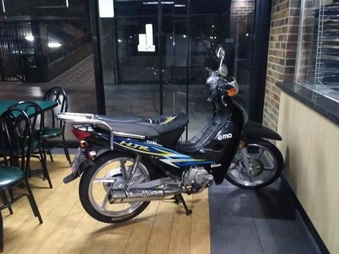 Vendo moto Tucan MD funcional
