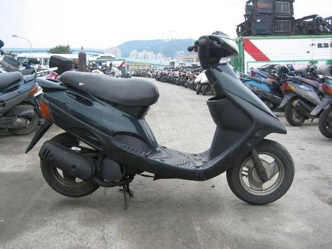 se vende moto jog en buenas condiciones fucional