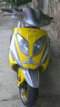 Moto Scooter Se Vende O Cambia