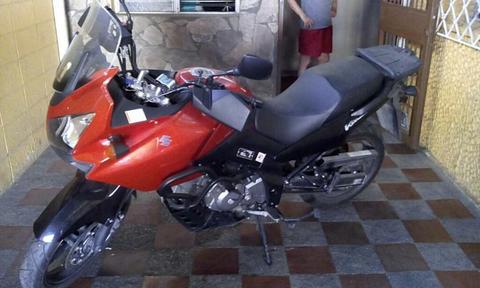 Se Vende Susuky Vstrom 650