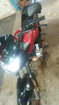 Se Vende Moto Um 150 2014