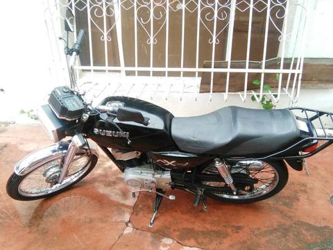 Ax 100 Suzuki 2009 Conservada