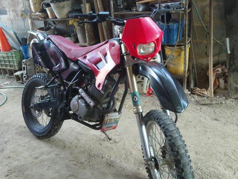 vendo o canbio um enduro 200