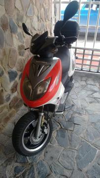 Vendo Moto Runner 2010