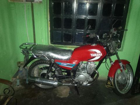 Vendo Moto Yb 125 Yamah