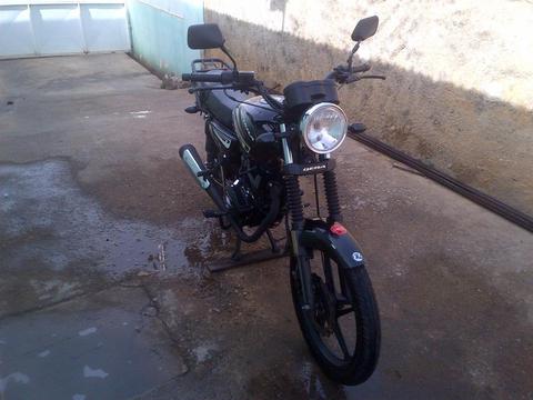 BERA SOCIALISTA 150CC 2015