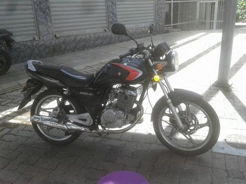 Vendo Suzuki en 2012