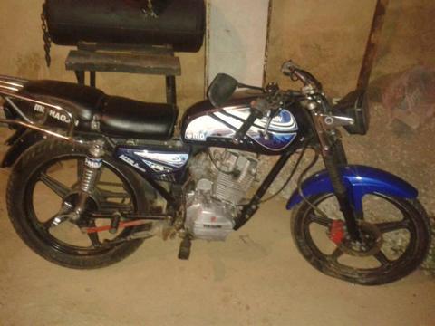 MOTO MD AGUILA 2012