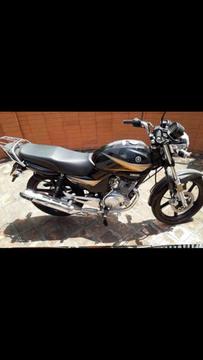 Yamaha ybr 125cc con 100 kilometros 2015.llamar 04242360218