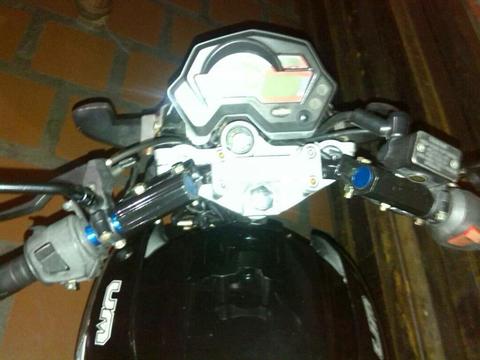 Moto Um Xtreet