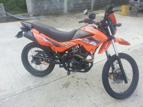 Se Vende O Se Cambia Um 200