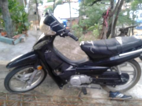 se vende moto venchi