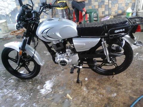 SE VENDE MOTO BERA 200 NUEVA 0Km