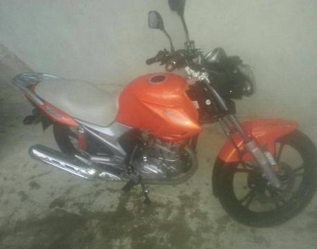 SE VENDE MOTO SUZUKI HJ COOL