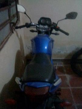 Vendo Moto