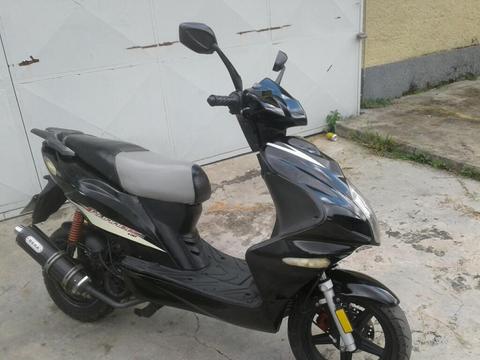 Moto Bera Runner 2013