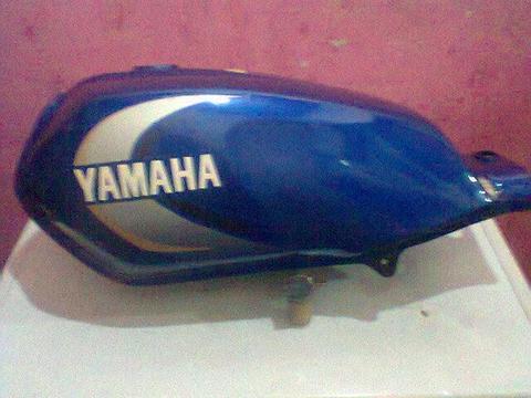 Tanque de YB125