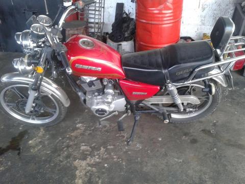 Vendo Moto Bera BR200 2014