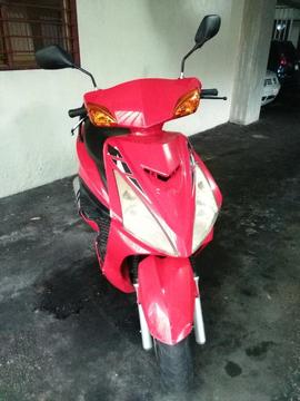 Se Vende Moto Quingq1 Automatica