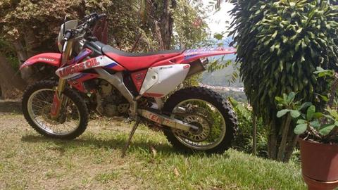 Honda Crf 250cc en buenas condiciones