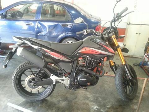 Moto Loncin Rover 200cc 2013