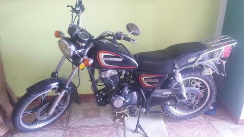 Vendo Moto Empire Owen