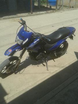 Moto Dt Bera 200