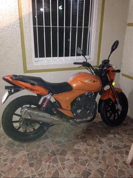 Moto Rkv Vendo O Cambio