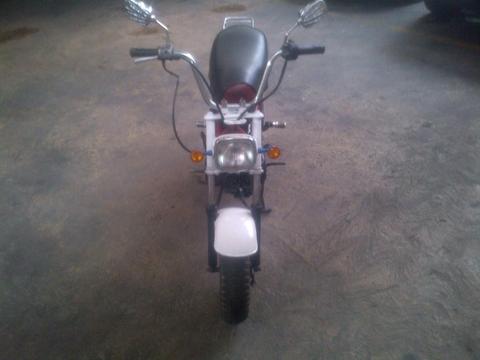 Se vende Moto chappy Yamaha Motor 80cc