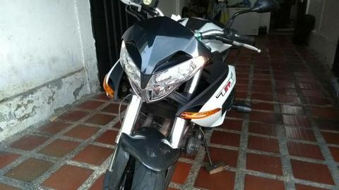 Moto Alta Cilindrada Benelli Tnt 899 900