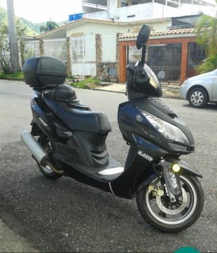 Moto Um Matrix Scooter 2014