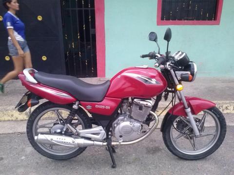 vendo suzuki EN 125 2011