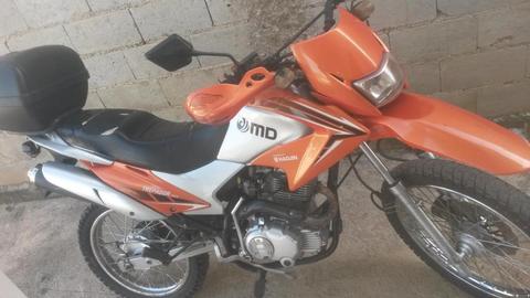 SE VENDE MOTO MD TREPADORA AÑO 2013