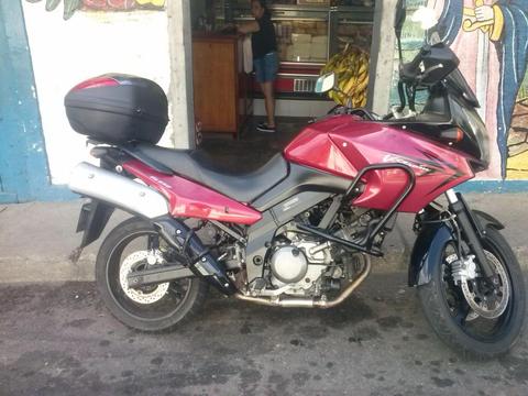 vendo vstrom 650 en exelente condiones