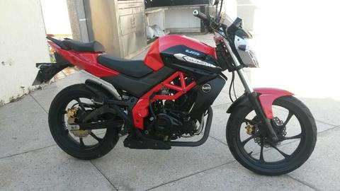 Moto Um Street 230