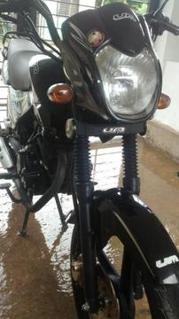 vendo moto UM 150 NITROX